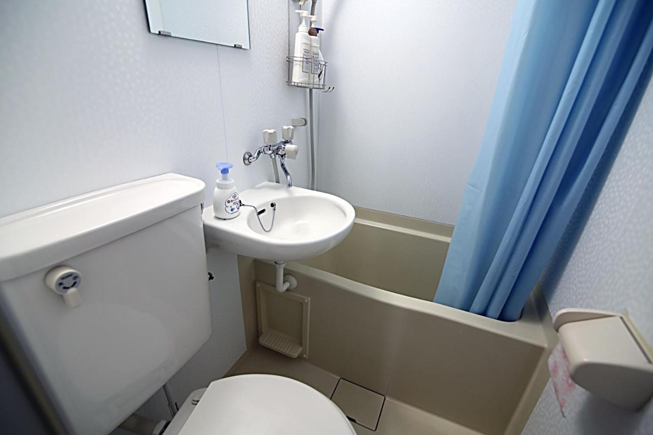 Kb House Shinjuku Double Room Free Poket Wifi! Токио Экстерьер фото